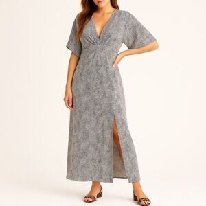 NWT QED London Animal Print Kimono Sleeve Maxi Dress Women’s Size 10 US | 14 UK